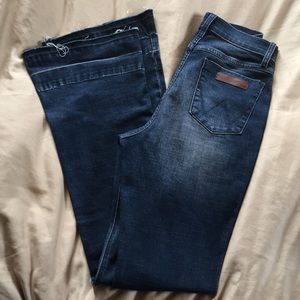 Wrangler flare leg jeans sz 5 x 34 inseam